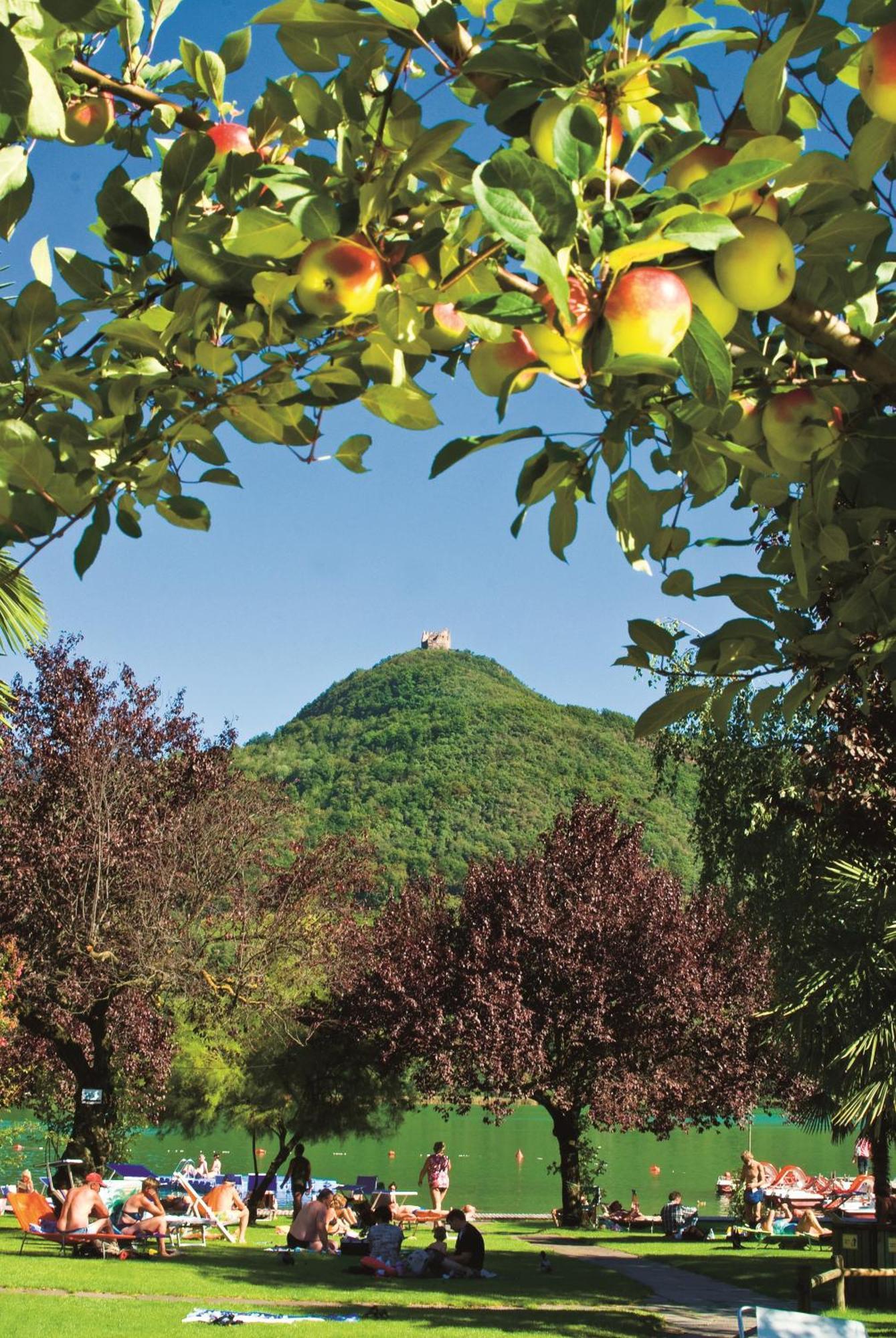 Seegarten Кальдаро Экстерьер фото